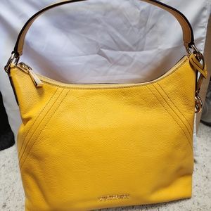 NWT Michael Kors Sun Yellow 🌞 Aria Shoulder Purse